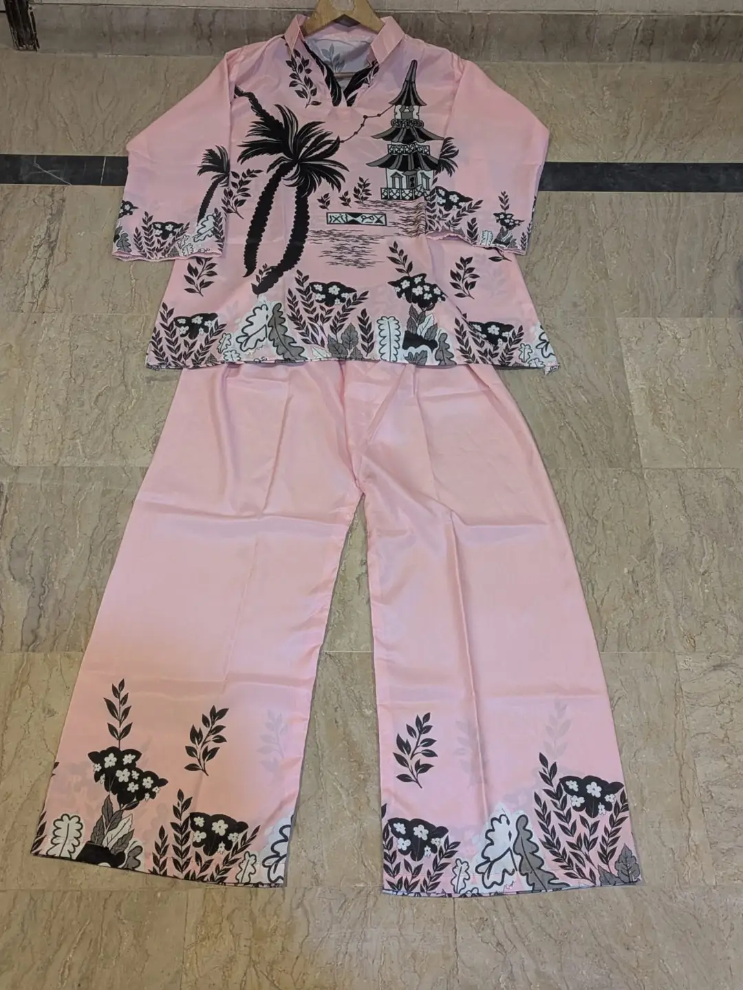 2 Pcs Women's Stitched Grip Printed Co-Ord Set