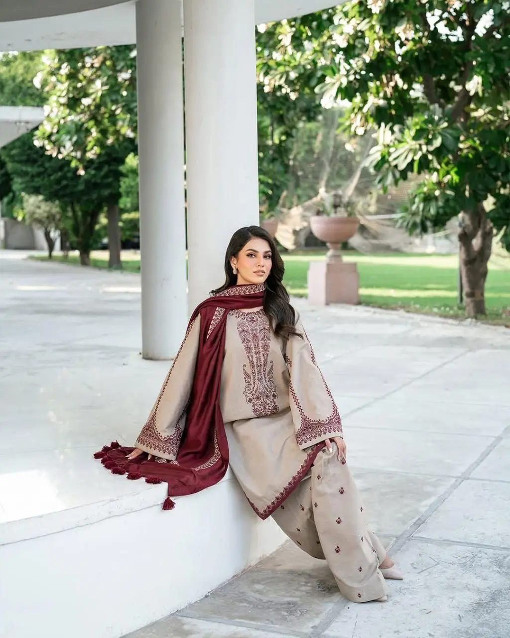 3 Pcs Women's Unstitched Embroidered Suit(HB)
