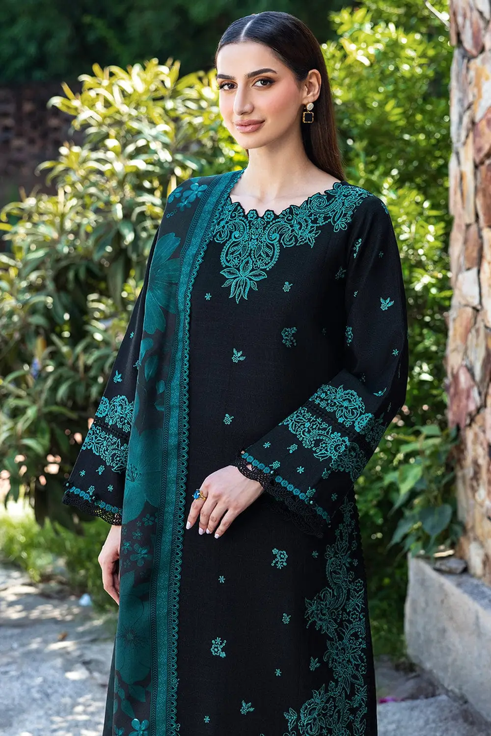 3 Pcs Women's Unstitched Embroidered Suit(HB)