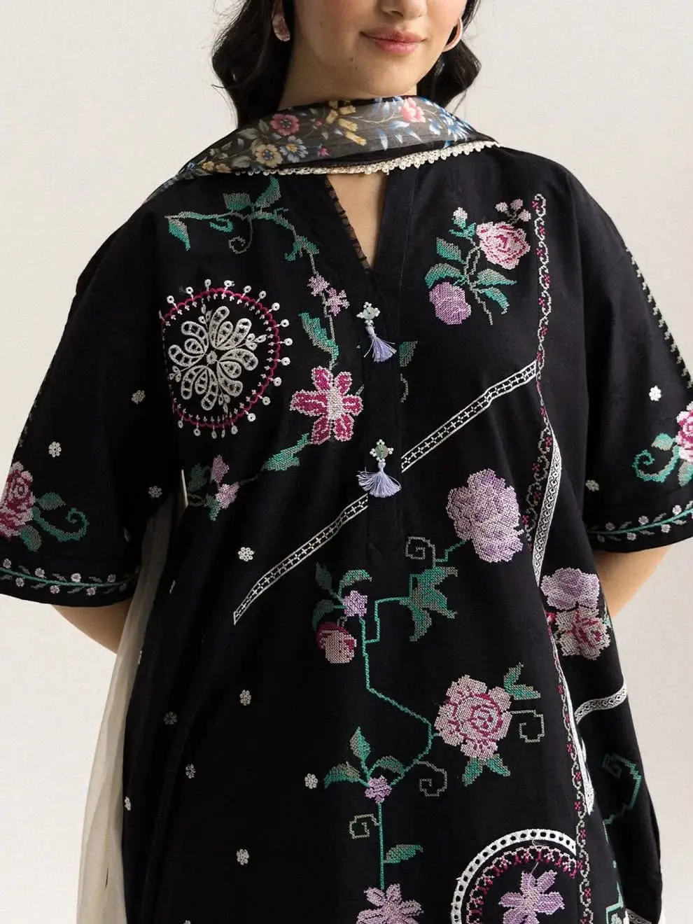 3 Pcs Women's Unstitched Embroidered Suit(nf)
