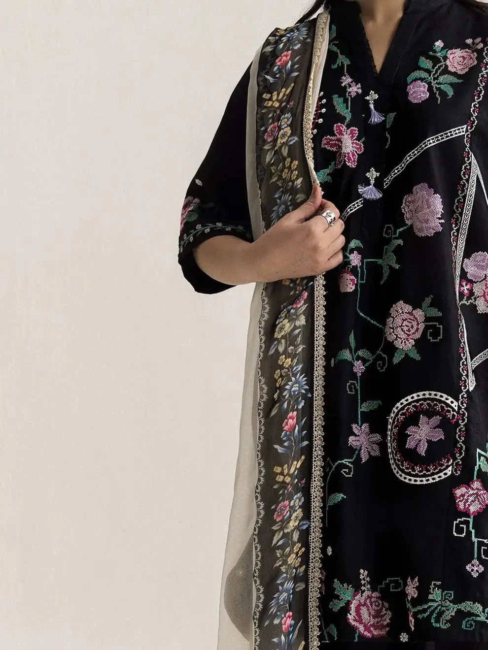 3 Pcs Women's Unstitched Embroidered Suit(nf)