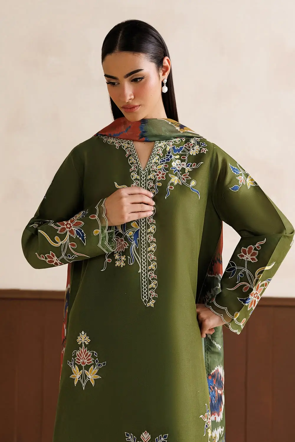 3 Pcs Women's Unstitched Embroidered Suit(nf)