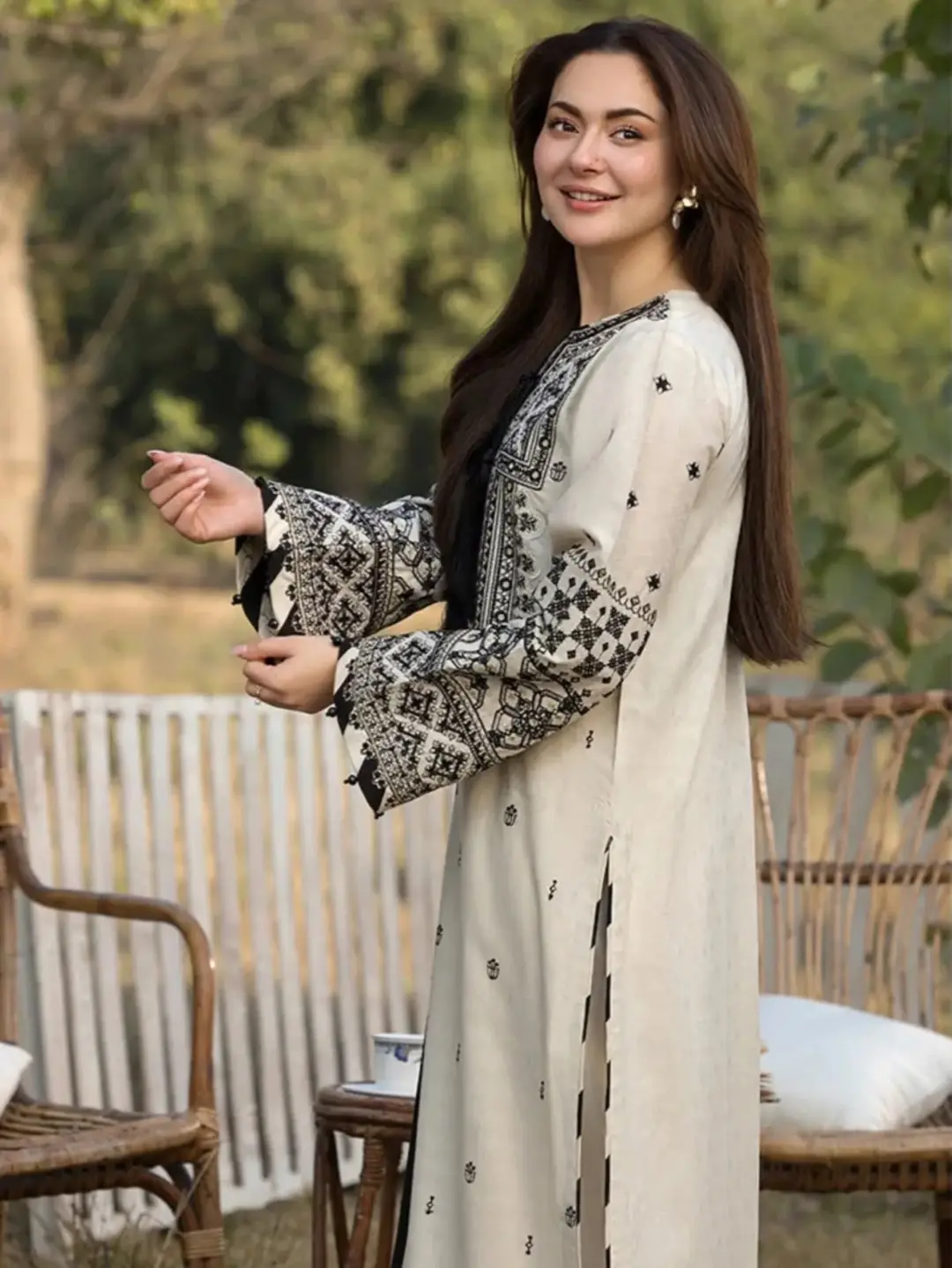3 Pcs Women's Unstitched Embroidered Suit(nf)