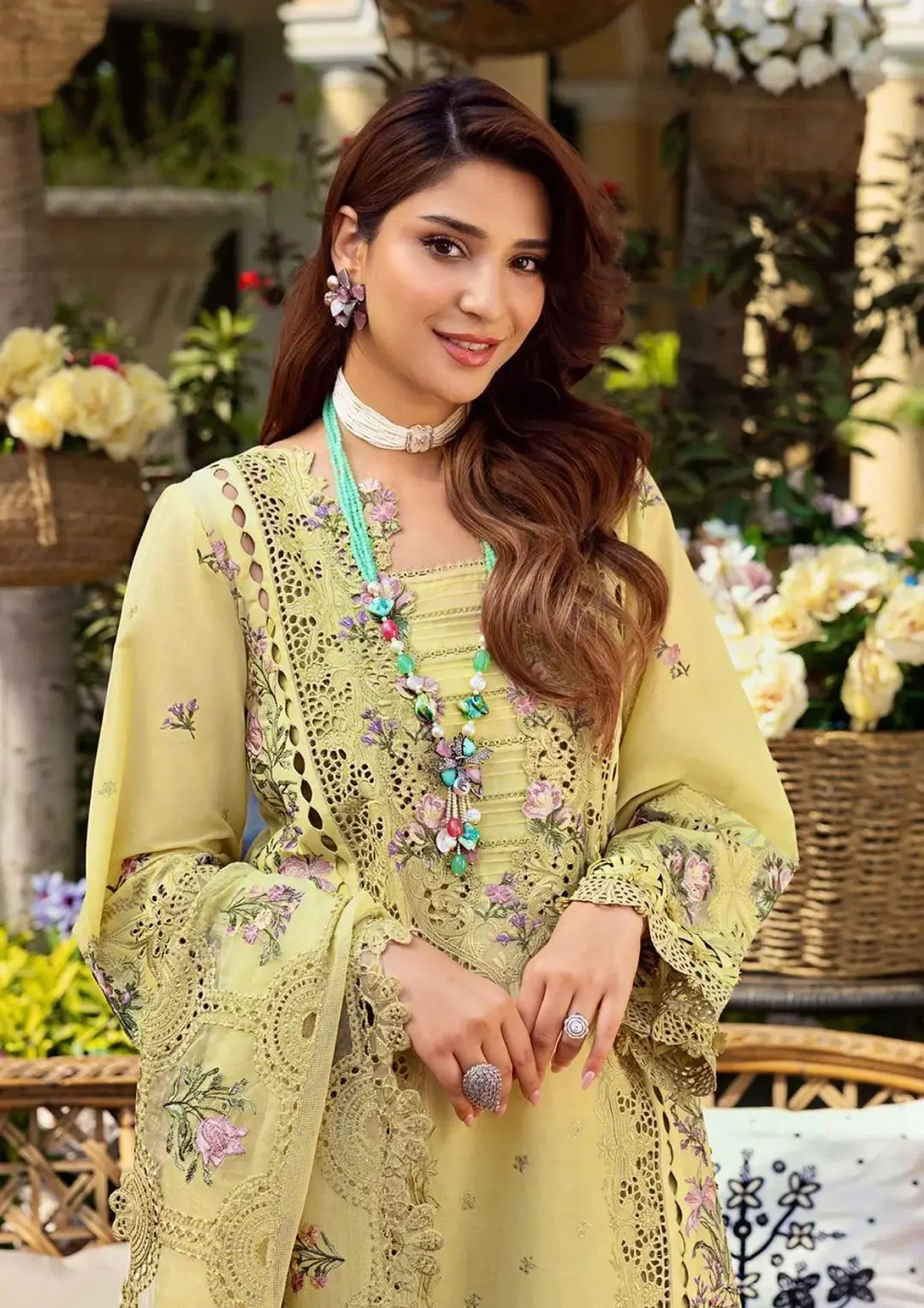 3 Pcs Women's Unstitched Chikankari Embroidered Suit(skf)