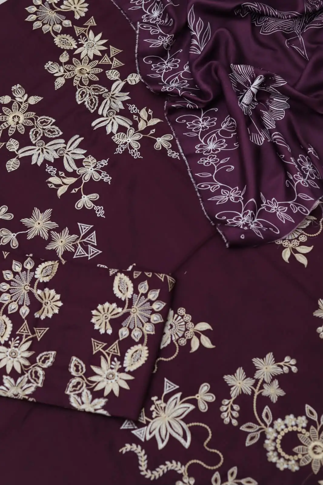 3 Pcs Women's Unstitched Embroidered Suit(f&f)