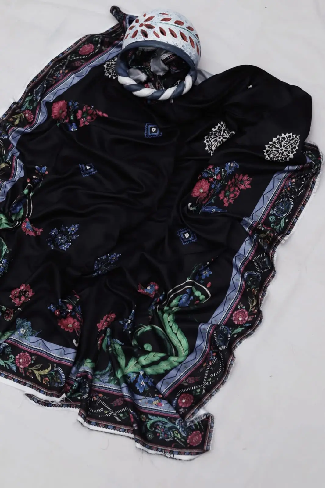 3 Pcs Women's Unstitched Embroidered Suit(f&f)