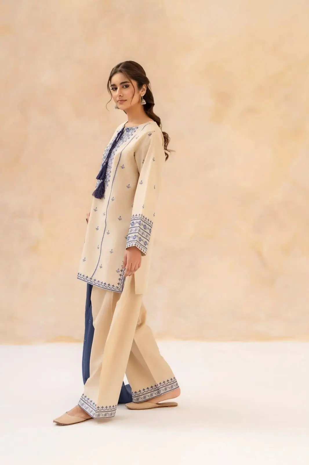 2 Pcs Women's Unstitched Embroidered Suit(mc)