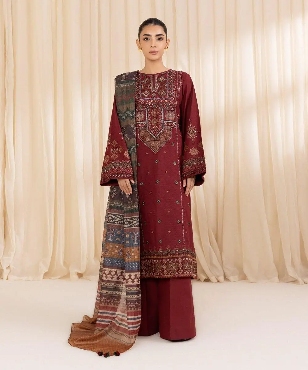 3 Pcs Women's Unstitched Embroidered Suit
