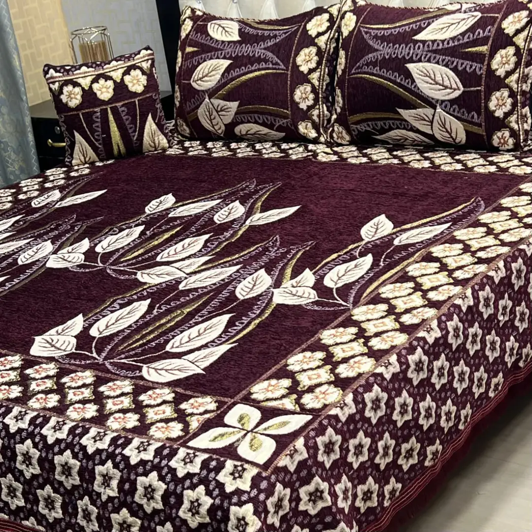 3 Pcs Velvet Jacquard Printed Double Bedsheet