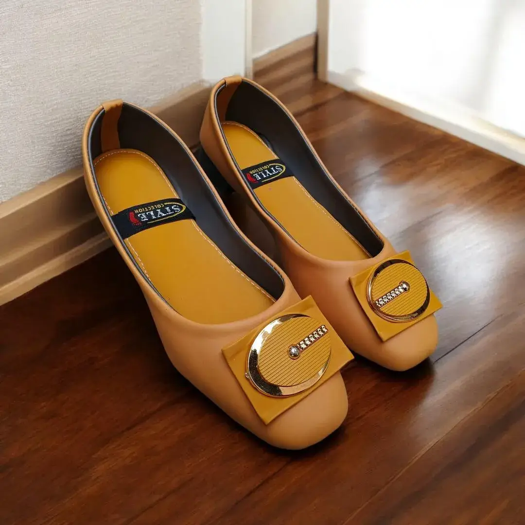 Women's Synthetic Leather Fancy Pumps