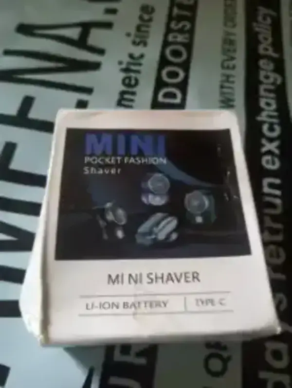 Mini Electric Portable Shaver (Random Color))