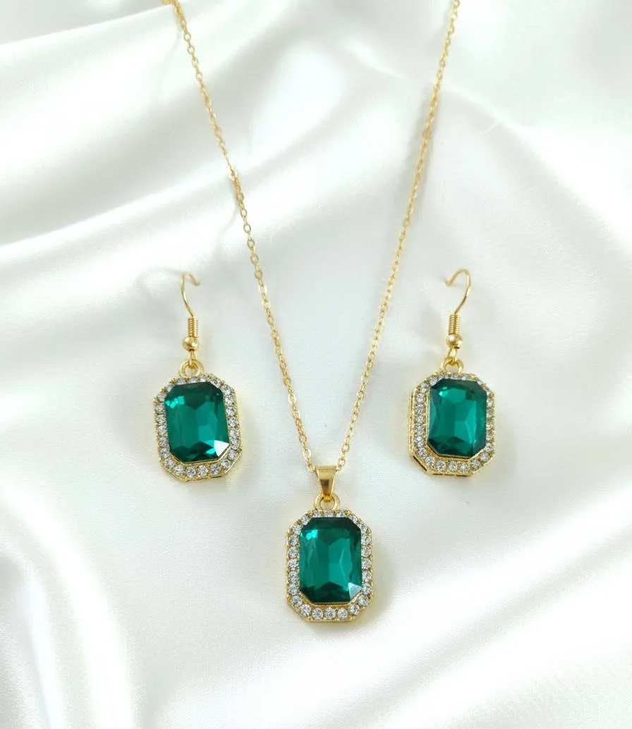 Golden Pendant & Earrings Set for Pakistani Women