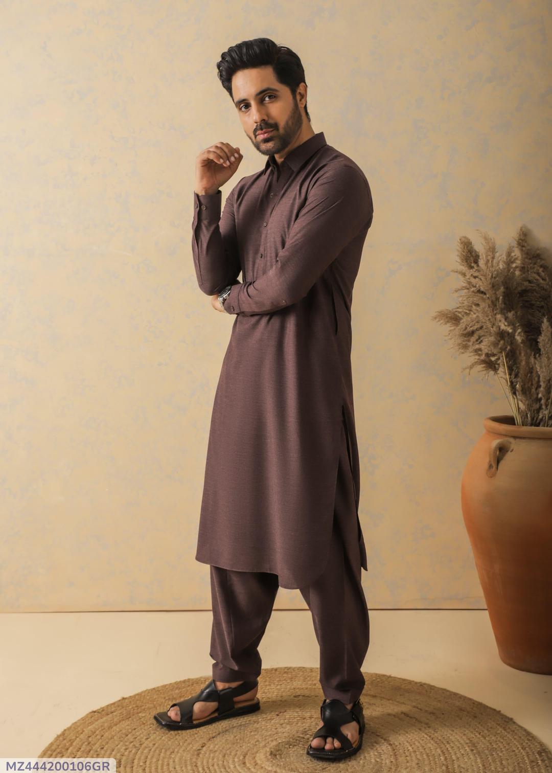Men’s Unstitched Wool Plain Suit
