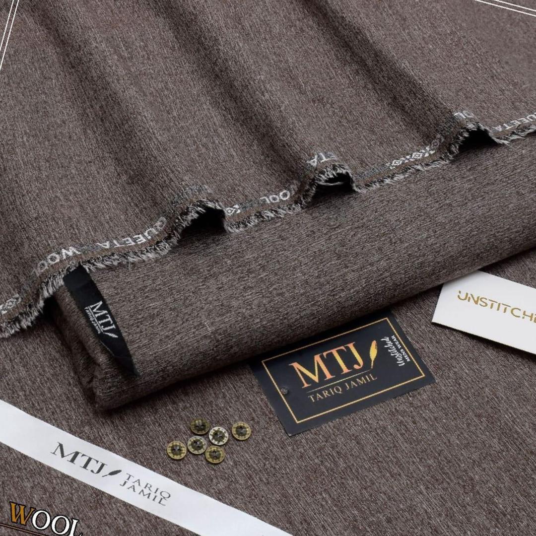 Men’s Unstitched Wool Plain Suit