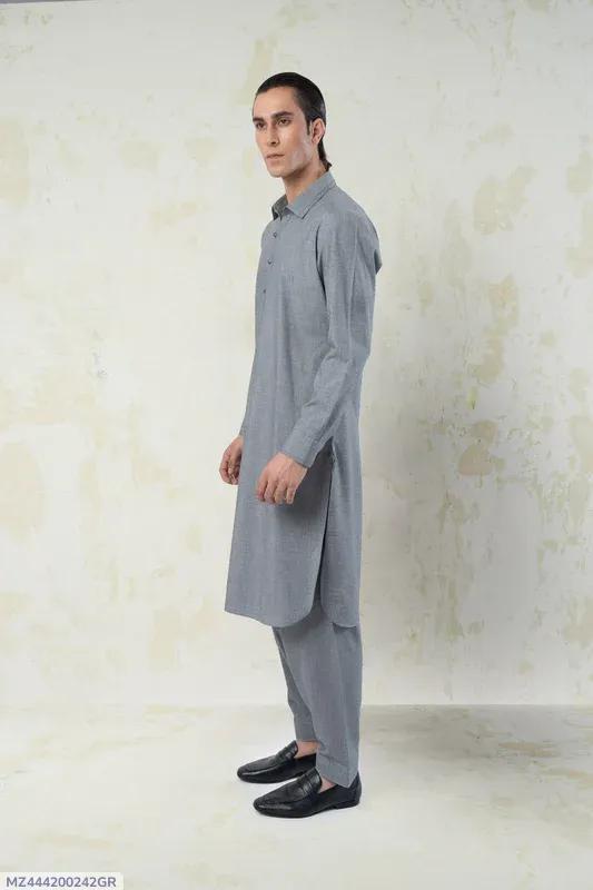 Men’s Unstitched Wool Plain Suit