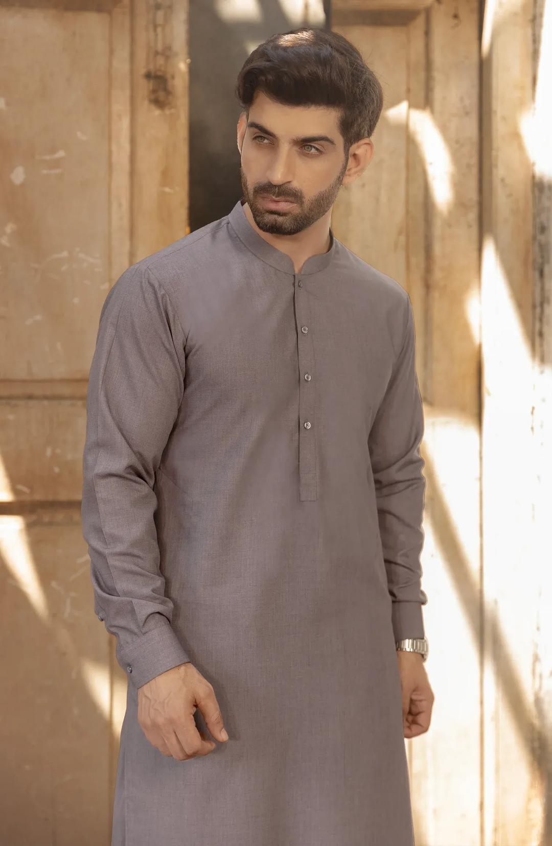 Men’s Unstitched Wool Plain Suit