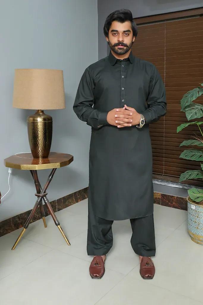 Men’s Unstitched Wool Plain Suit