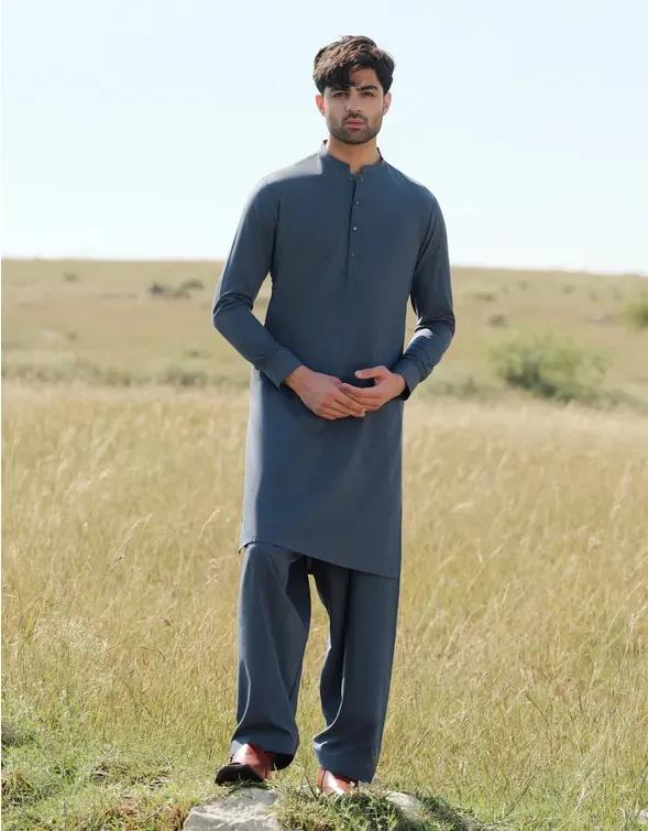Men’s Unstitched Wool Plain Suit
