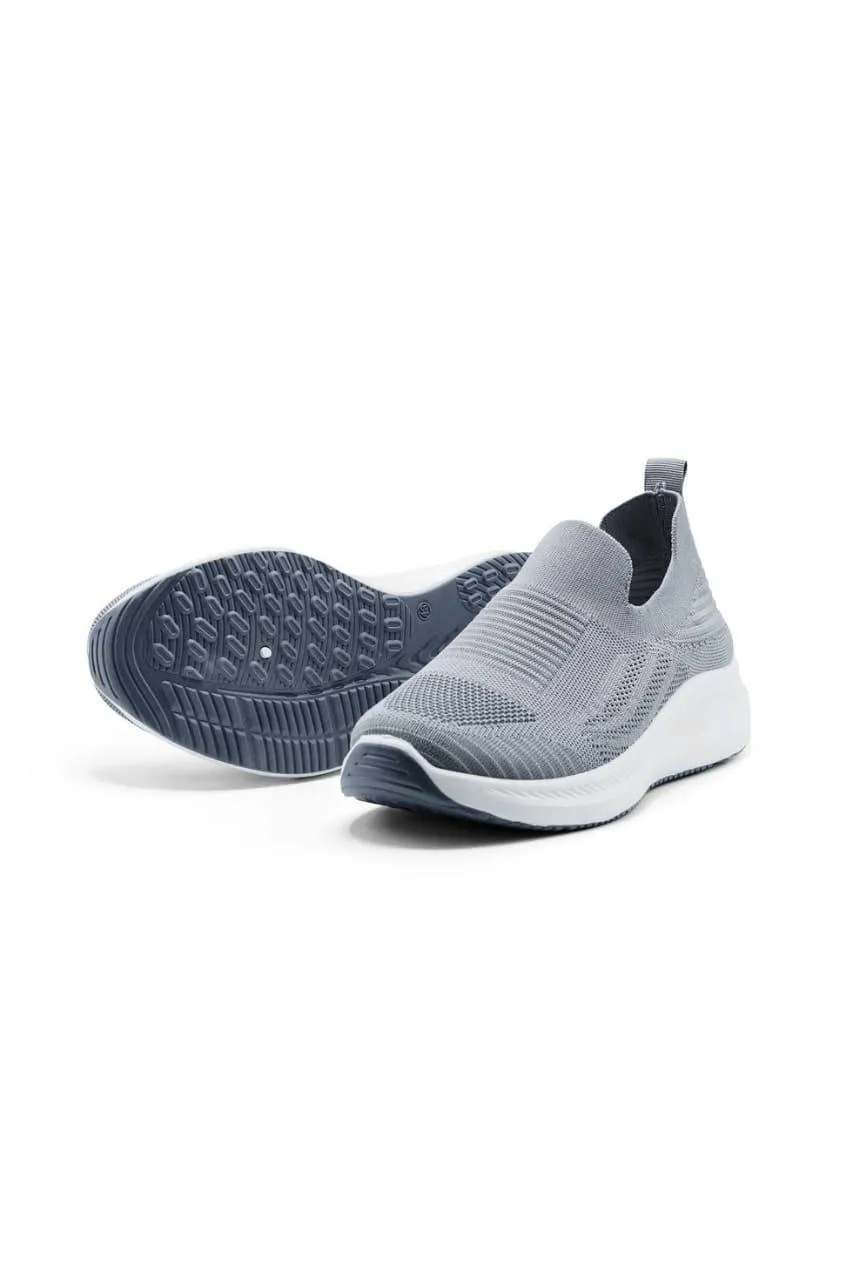Men Grey Slip-On Walking Sneakers Size 40-45