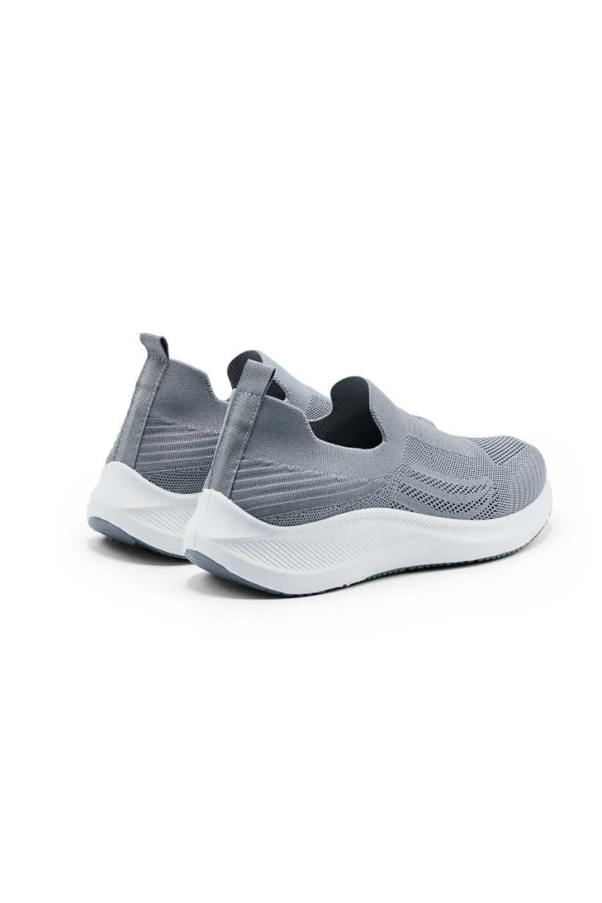 Men Grey Slip-On Walking Sneakers Size 40-45