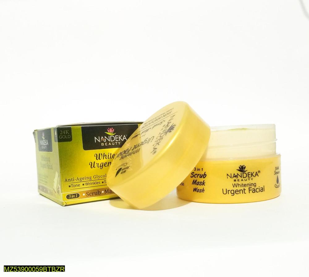 Whitening And Glowing 24K Gold Facial