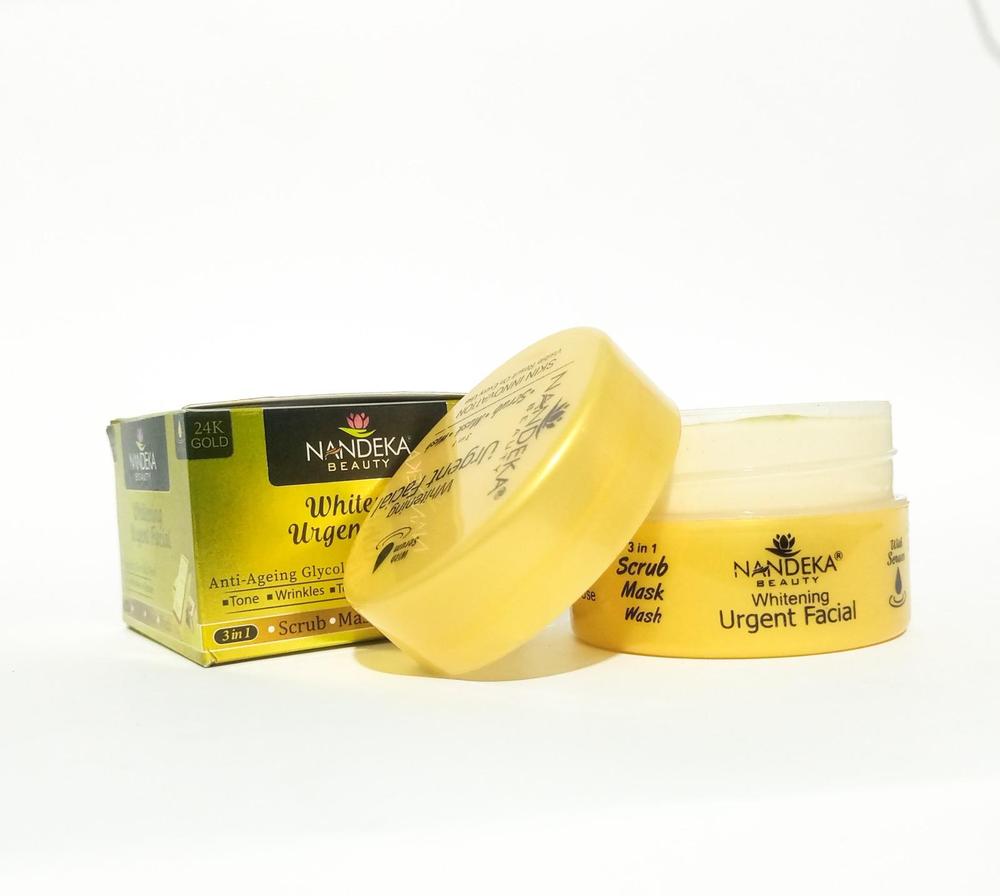 Whitening And Glowing 24K Gold Facial