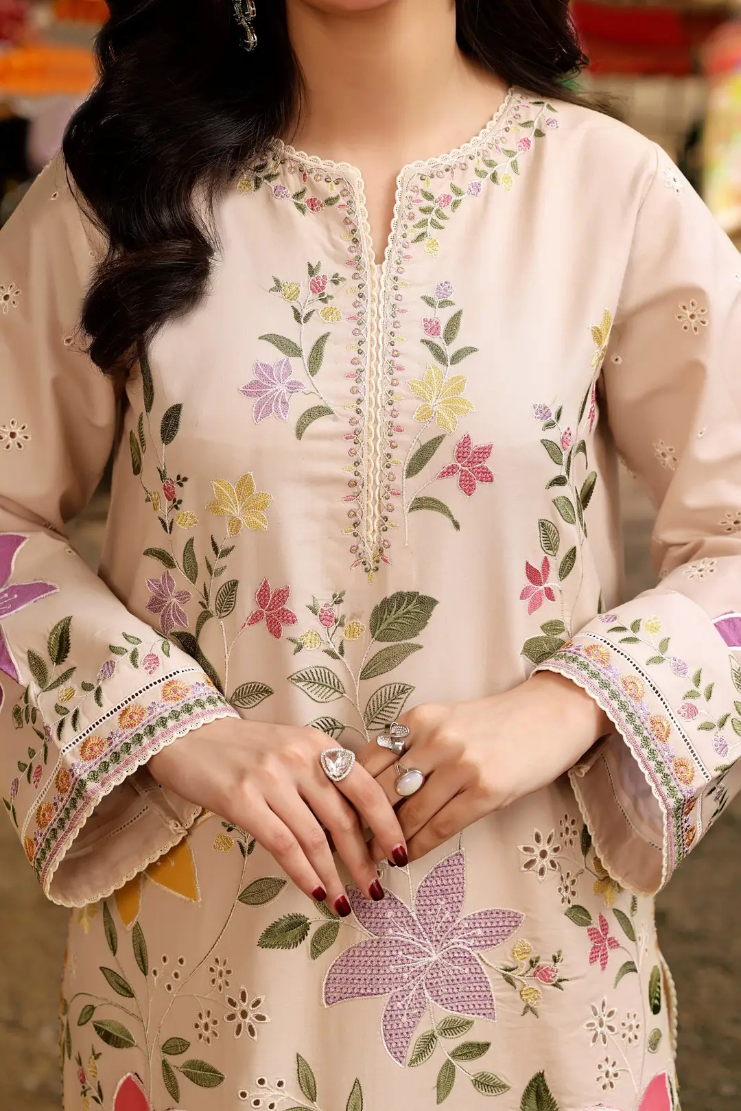 3 Pcs Women's Stitched Linen Embroidered Suit