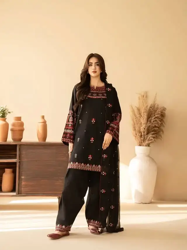 3 Pcs Women's Stitched Cotton Embroidered Suit