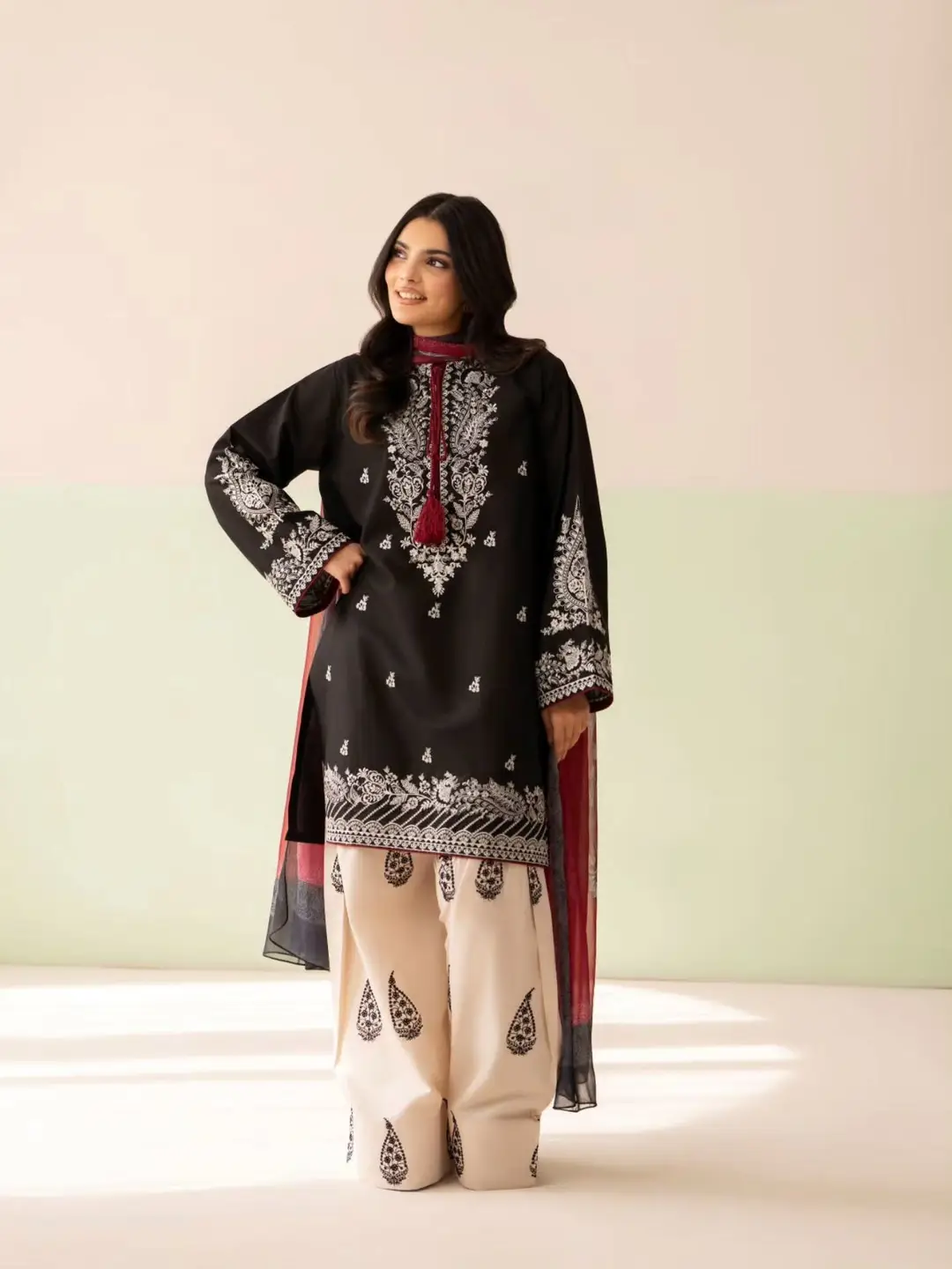 3 Pcs Women's Stitched Cotton Embroidered Suit