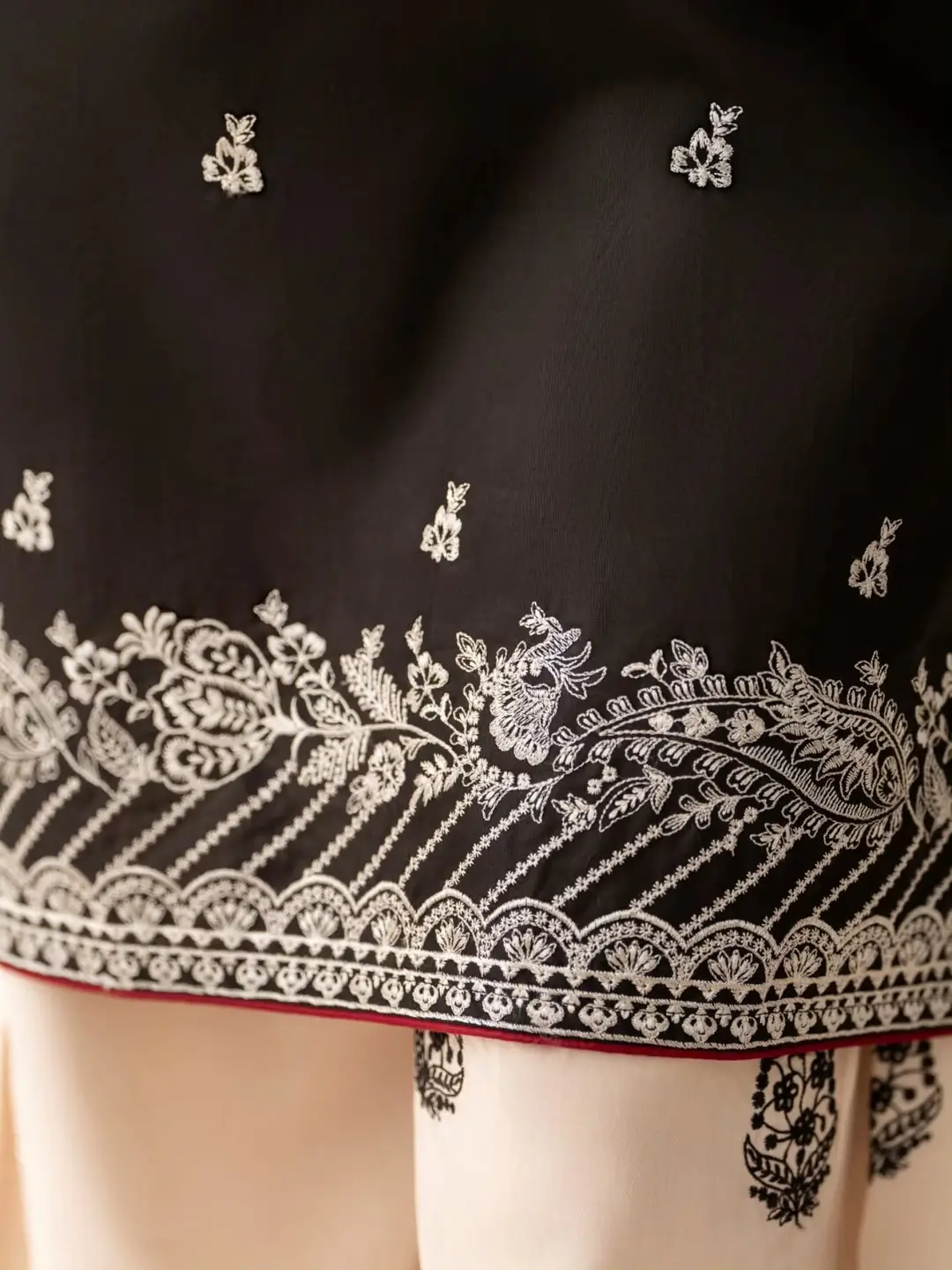 3 Pcs Women's Stitched Cotton Embroidered Suit