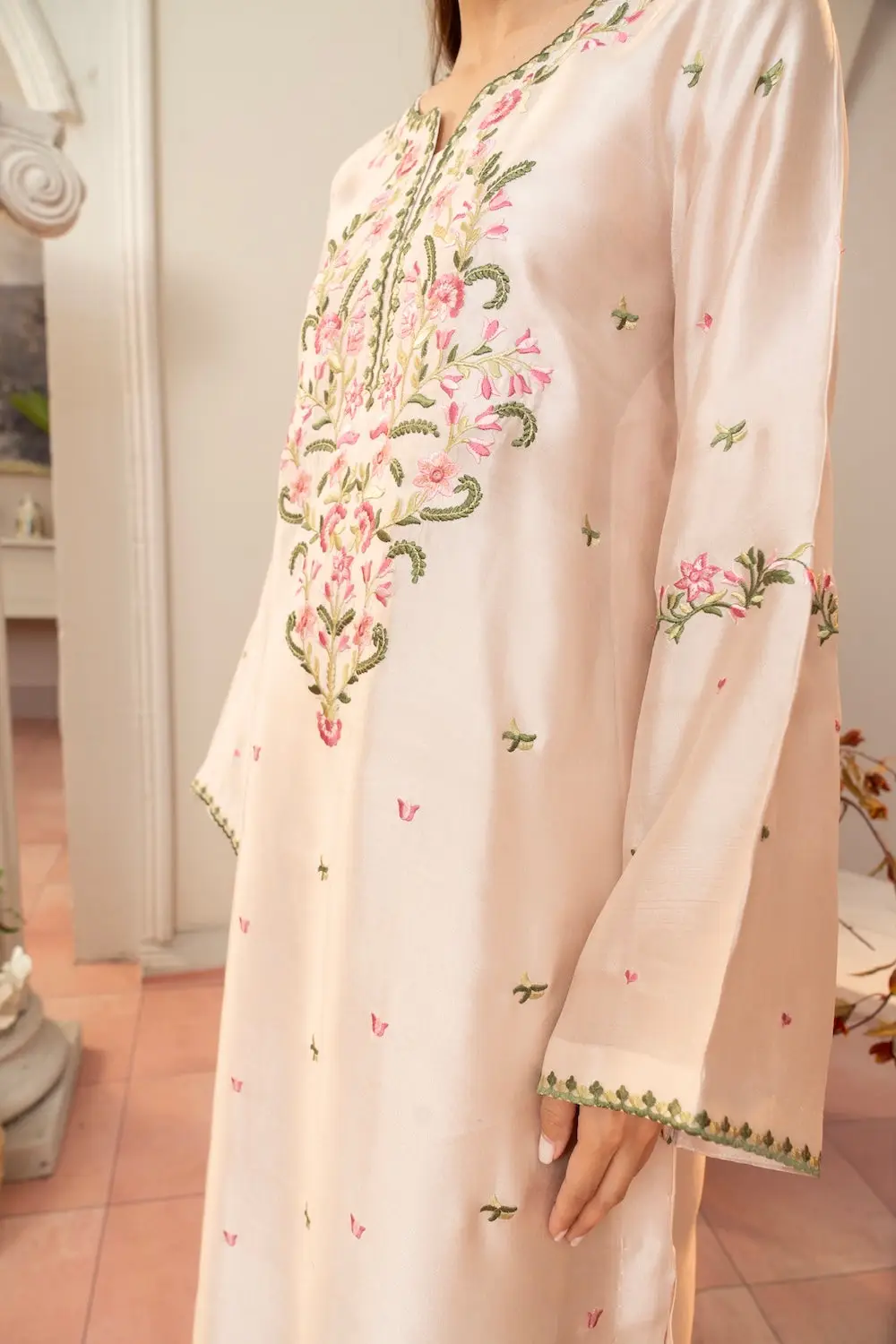 3 Pcs Women's Stitched Silk Embroidered Suit
