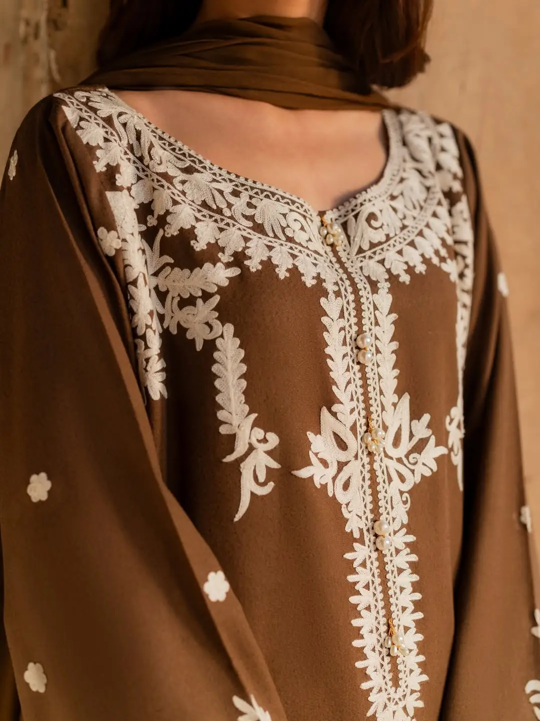 3 Pcs Women's Stitched Linen Embroidered Suit