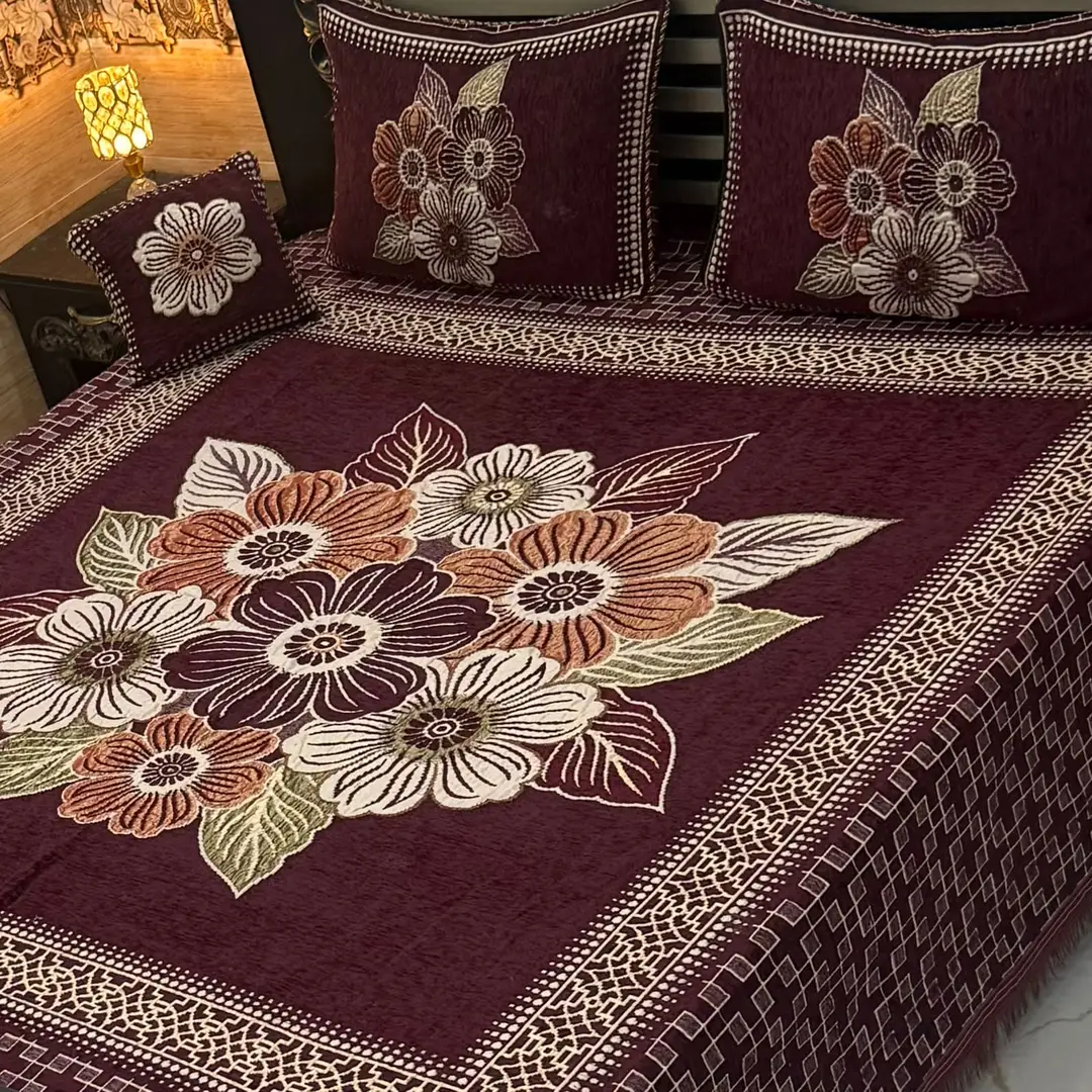 Elegant 4 Pcs Velvet Jacquard Printed Double Bedsheet