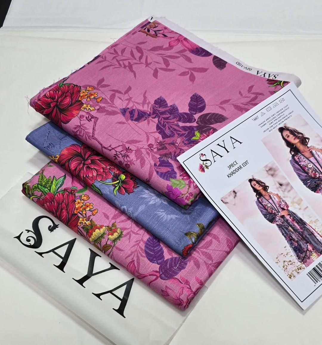 Digital Printed Khaddar 3-Piece Suit Pink Floral