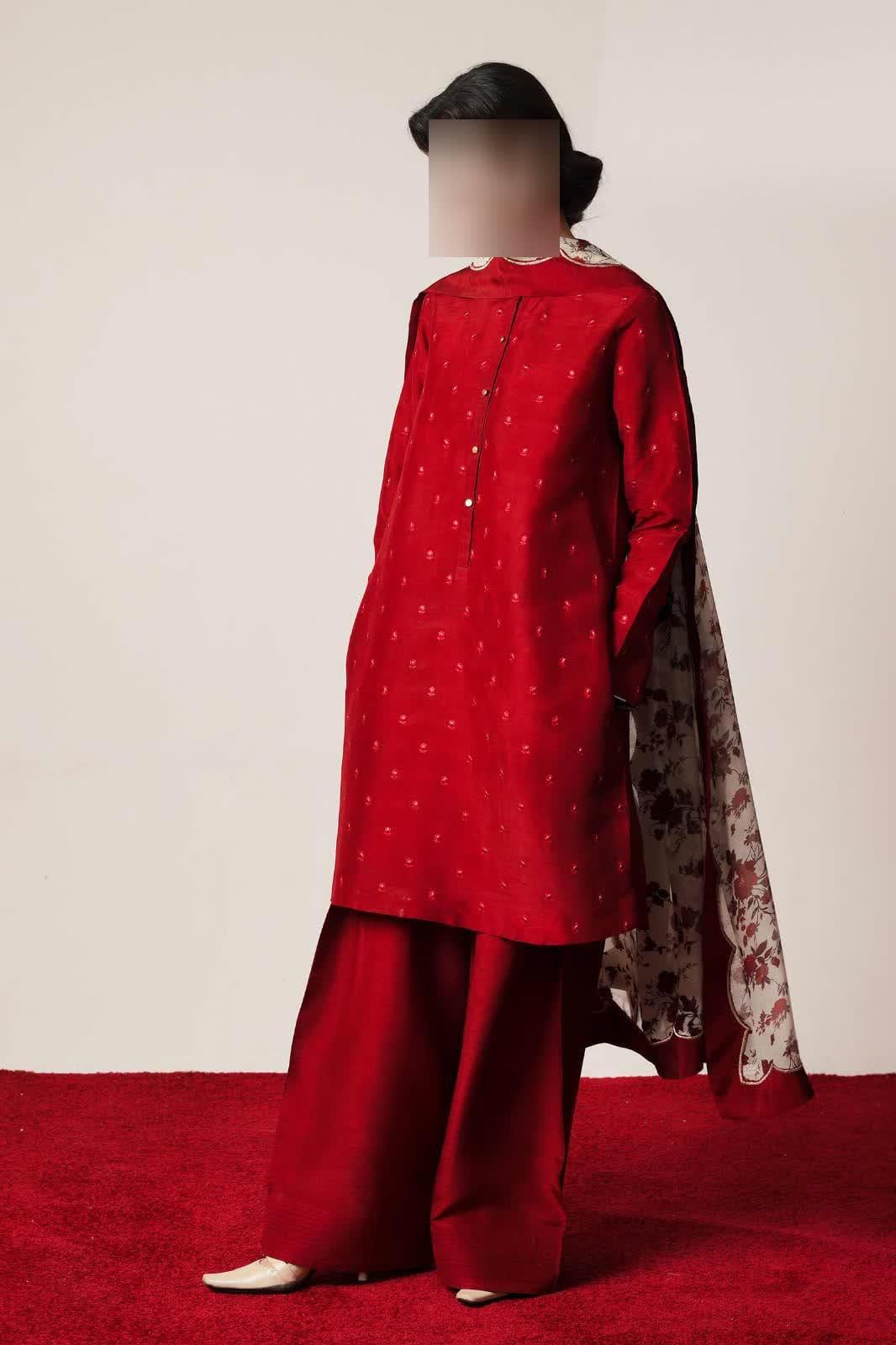 3 Pcs Women's Unstitched Embroidered Suit