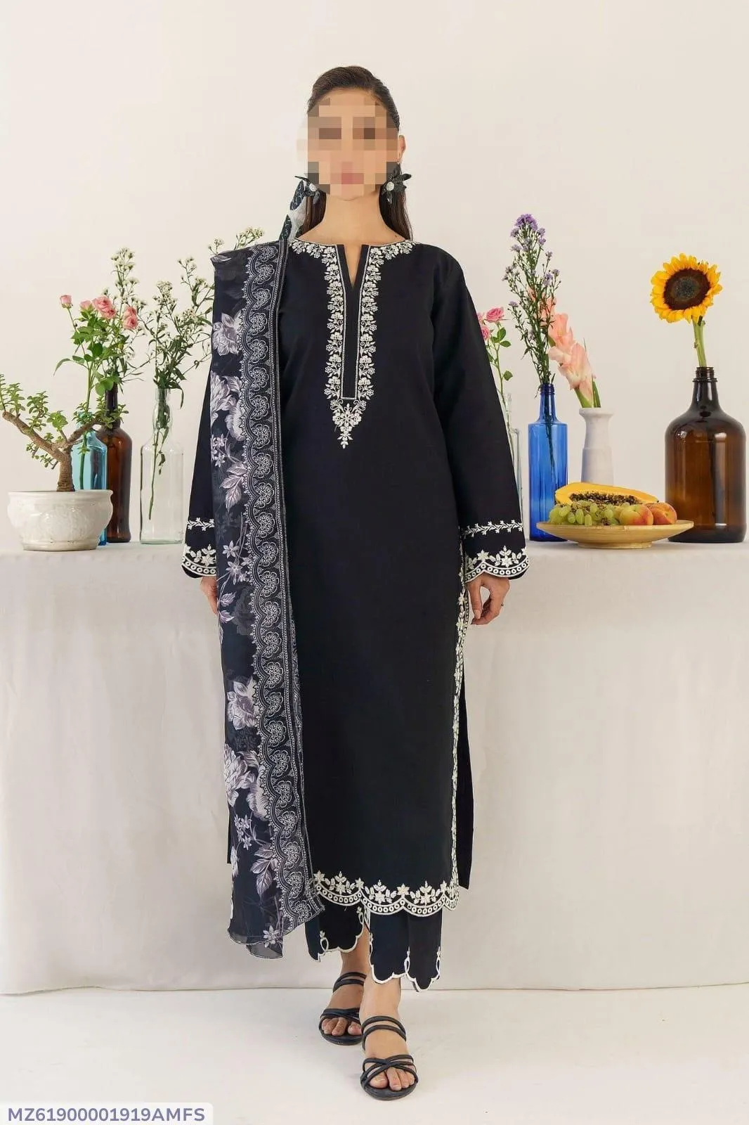 3 Pcs Women's Unstitched Embroidered Suit