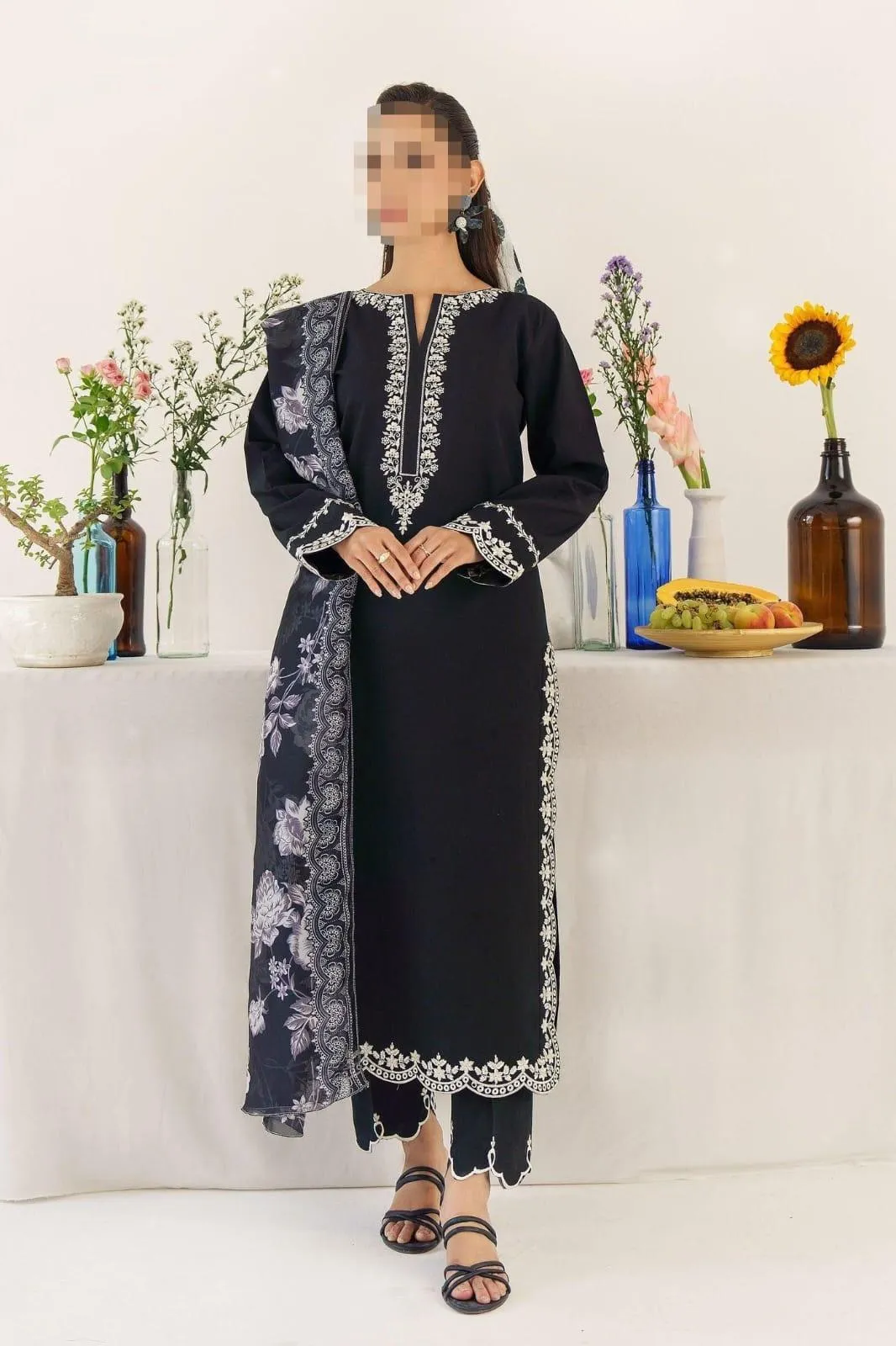 3 Pcs Women's Unstitched Embroidered Suit