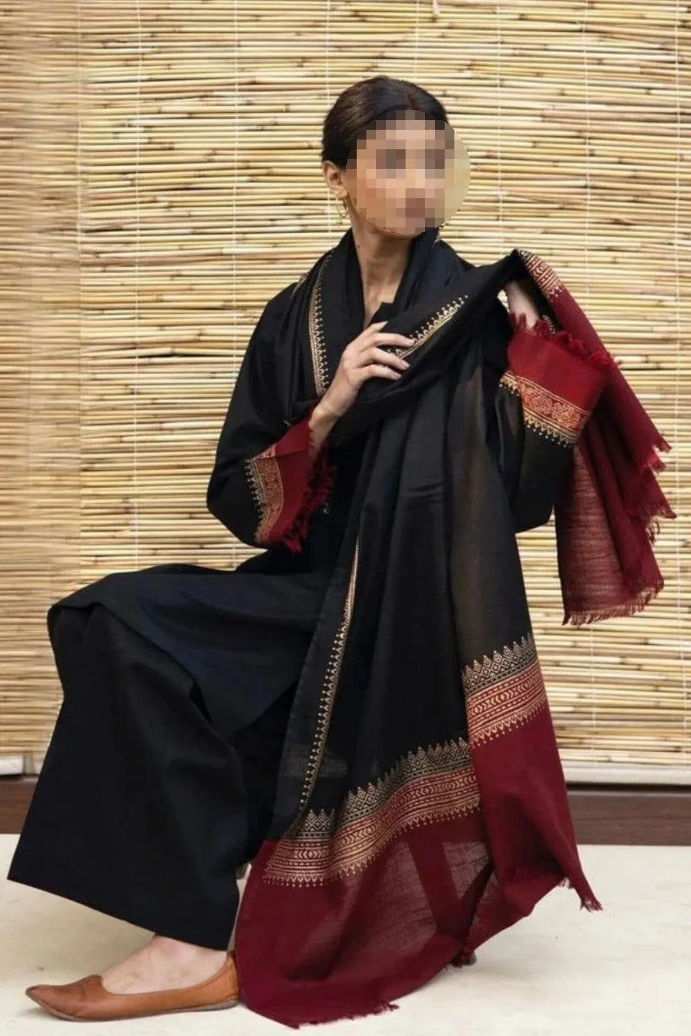 Black Embroidered 3 Pcs Women Suit with Pashmina Dupatta