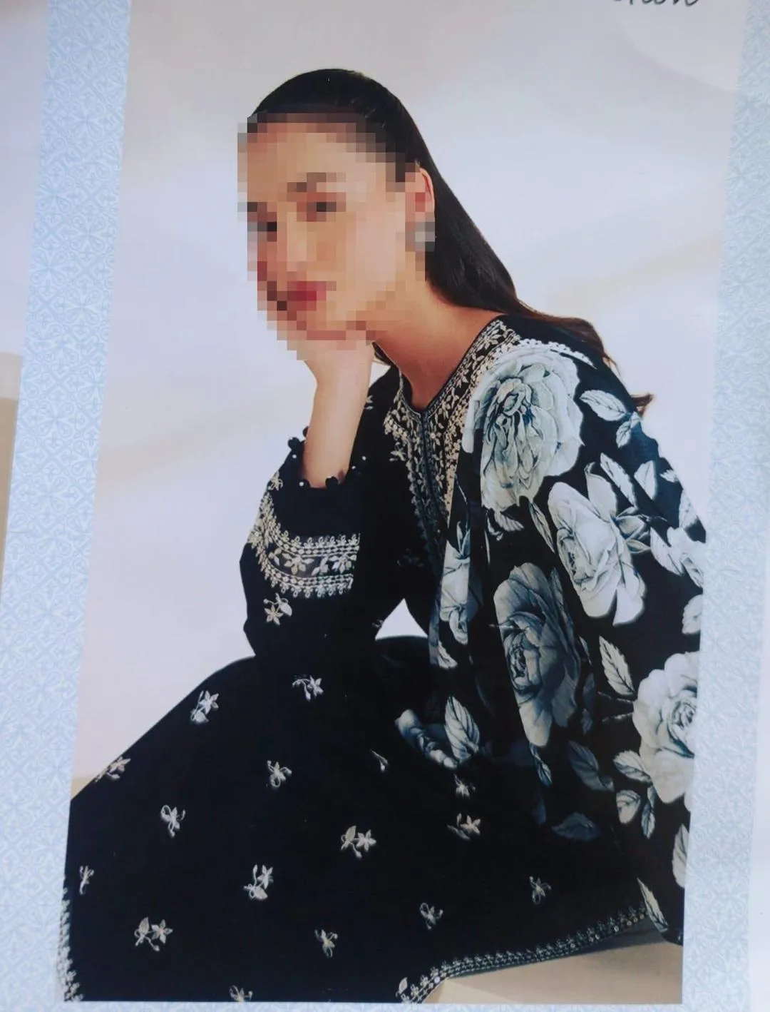 3 Pcs Women's Unstitched Embroidered Suit