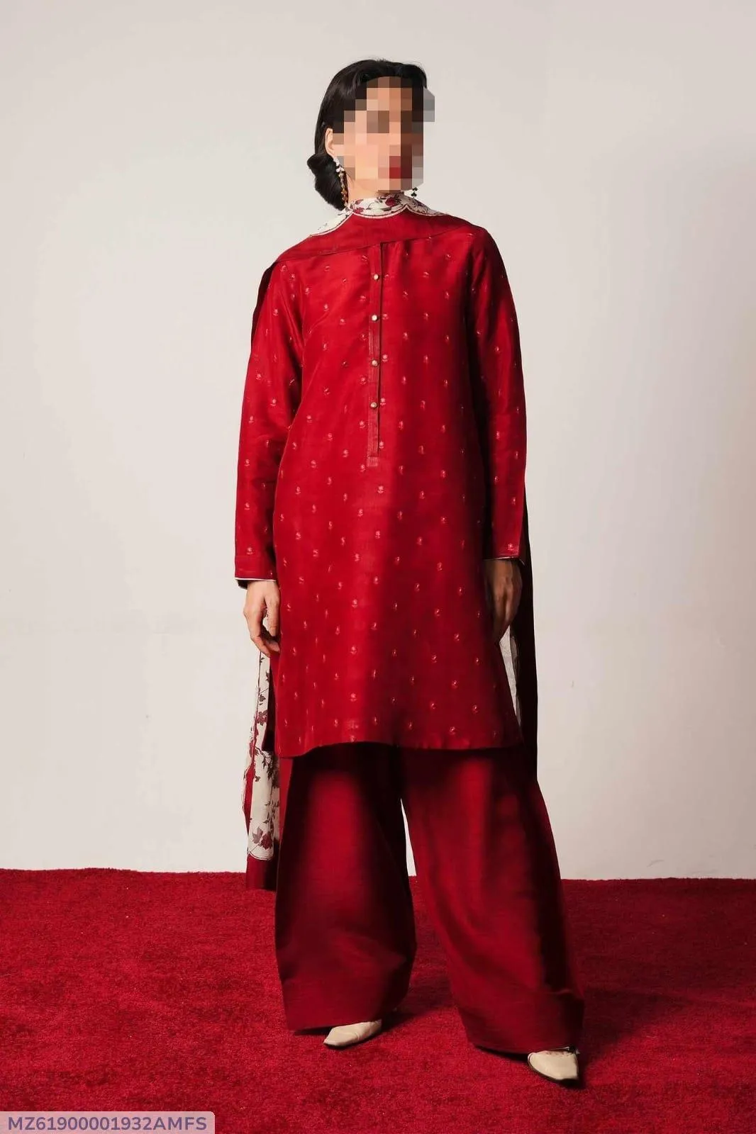 3 Pcs Women's Unstitched Embroidered Suit
