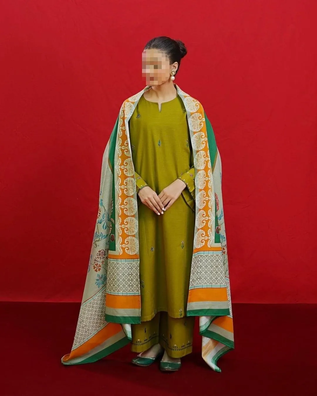 Mustard Embroidered 3 Pcs Women Suit with Pashmina Dupatta