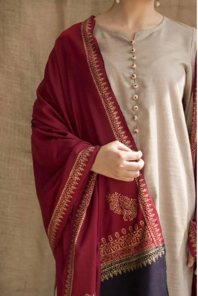 3 Pcs Women's Unstitched Embroidered Suit