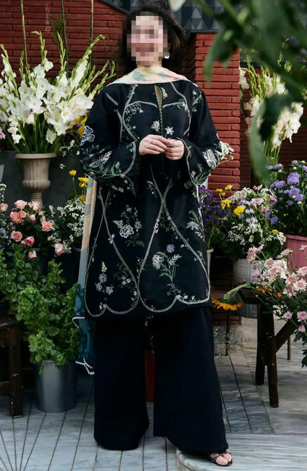 Black Embroidered Women's 3 Pcs Suit Set