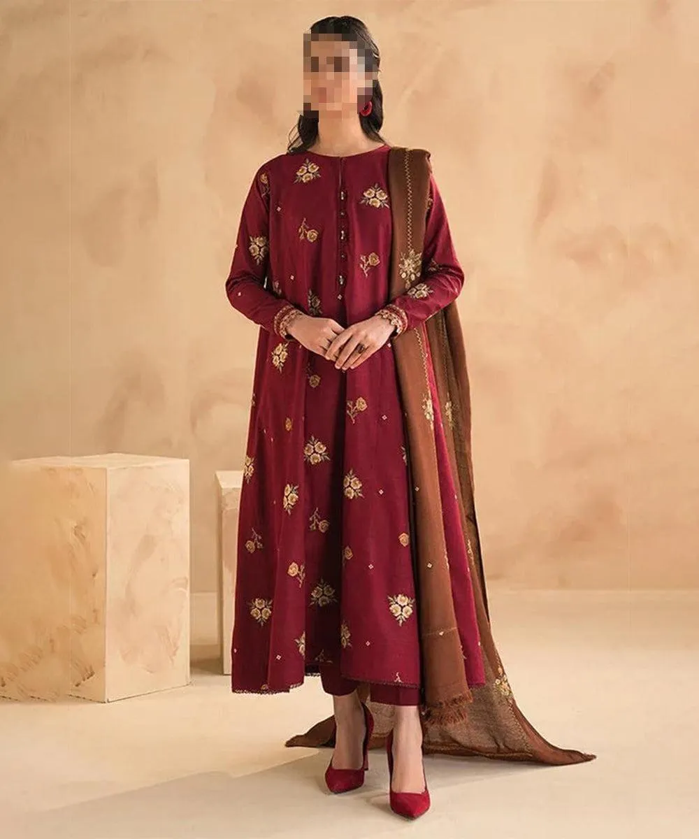 3 Pcs Women's Unstitched Embroidered Suit