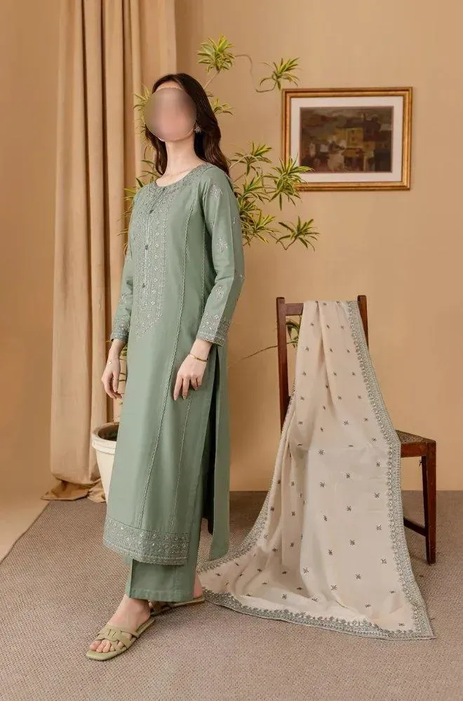 Green Embroidered Lawn 3Pcs Women Suit Set