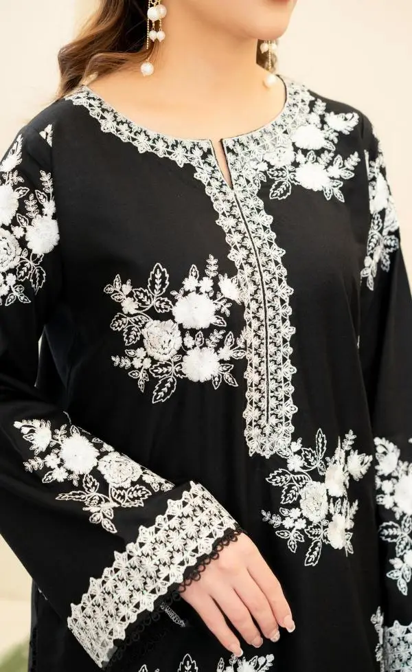 3 Pcs Women's Unstitched Embroidered Suit