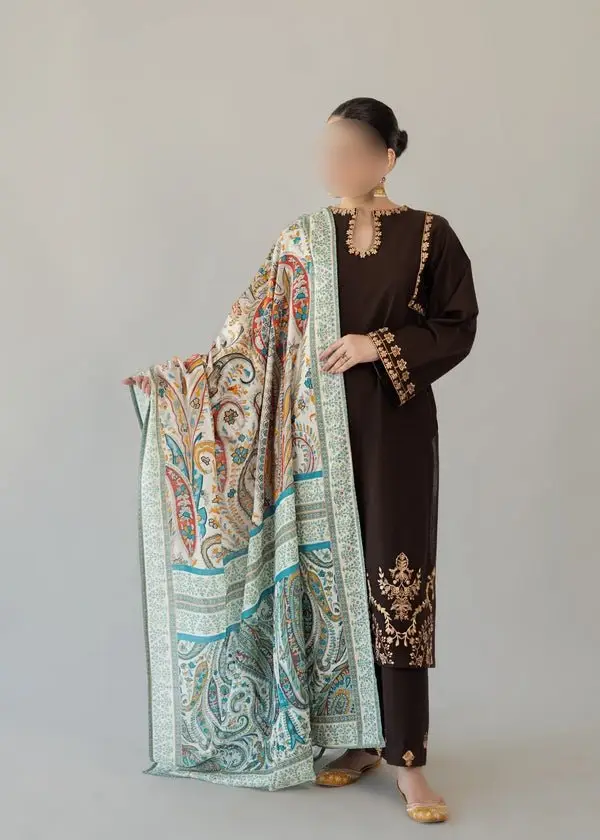 3 Pcs Women's Unstitched Embroidered Suit