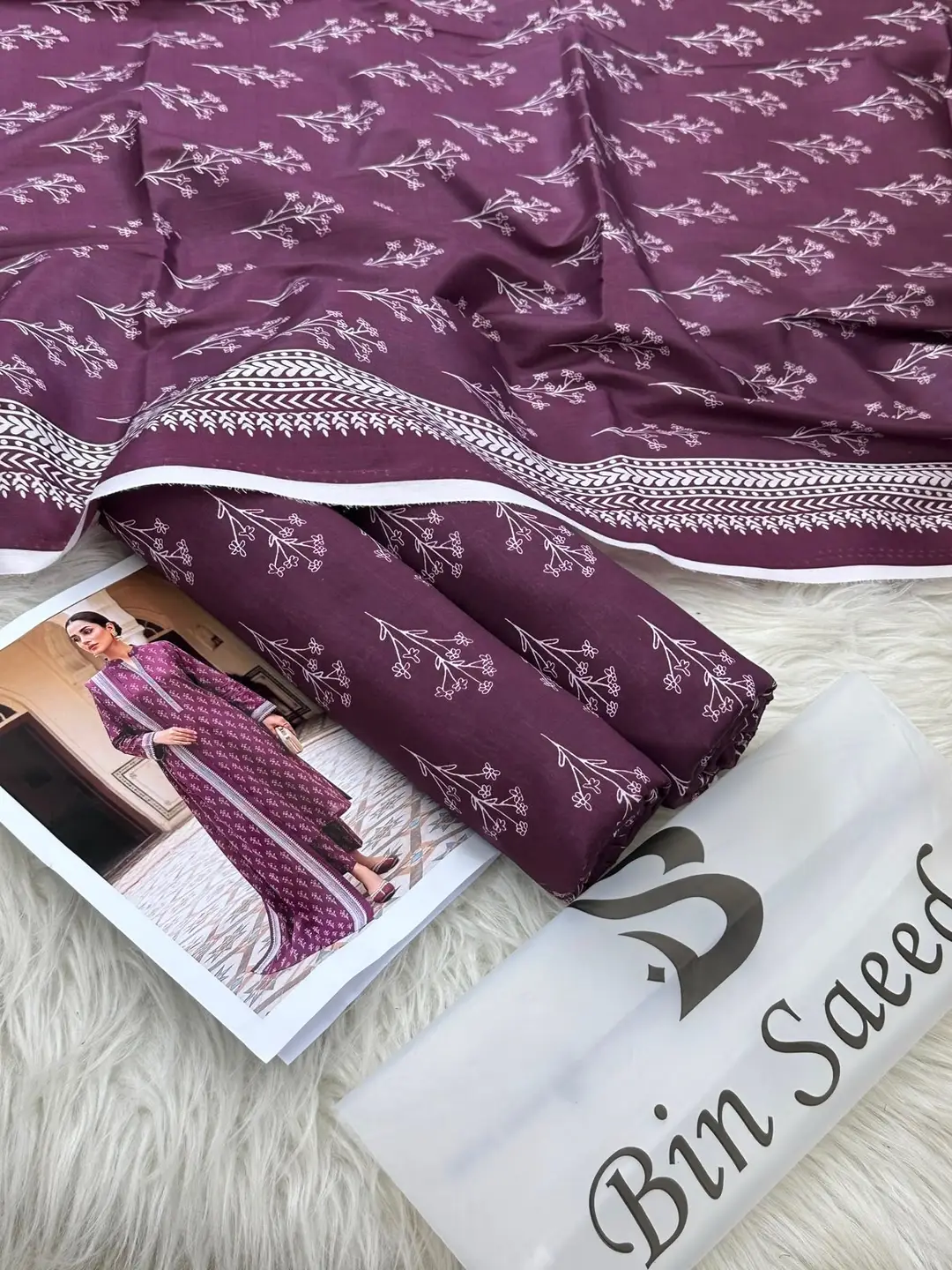 3 Pcs Women's Unstitched Digital Print Suit