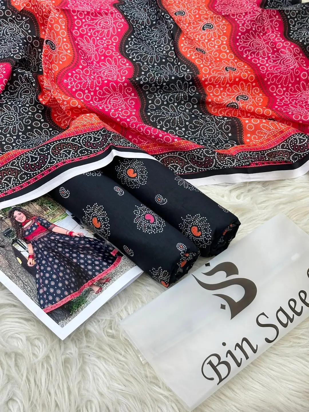 3 Pcs Women's Unstitched Digital Print Suit