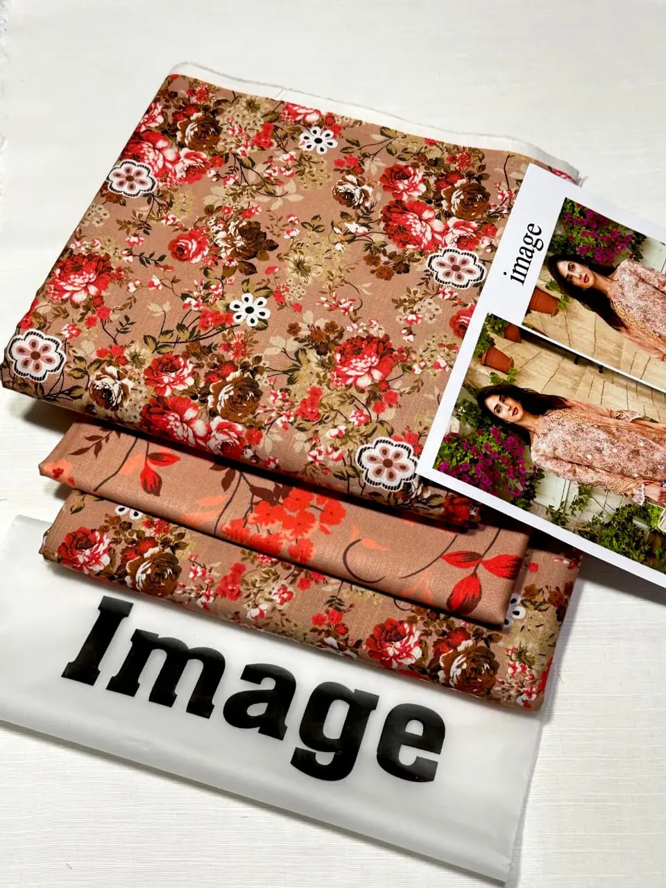 3 Pcs Women's Unstitched Digital Print Suit